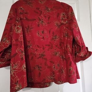 Red w gold sparkle design